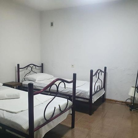 Guest House Zemeli Tbilisi Eksteriør bilde