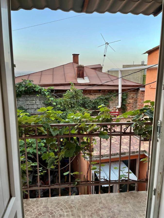 Guest House Zemeli Tbilisi Eksteriør bilde