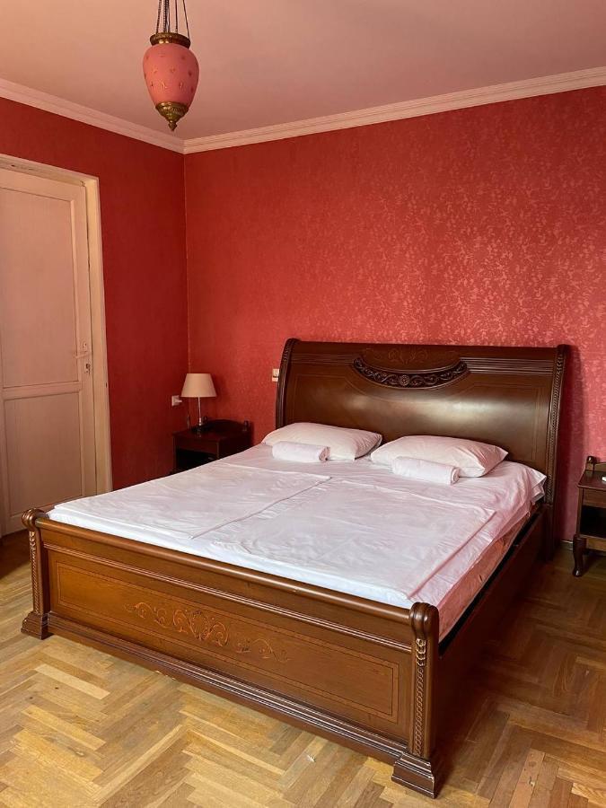 Guest House Zemeli Tbilisi Eksteriør bilde