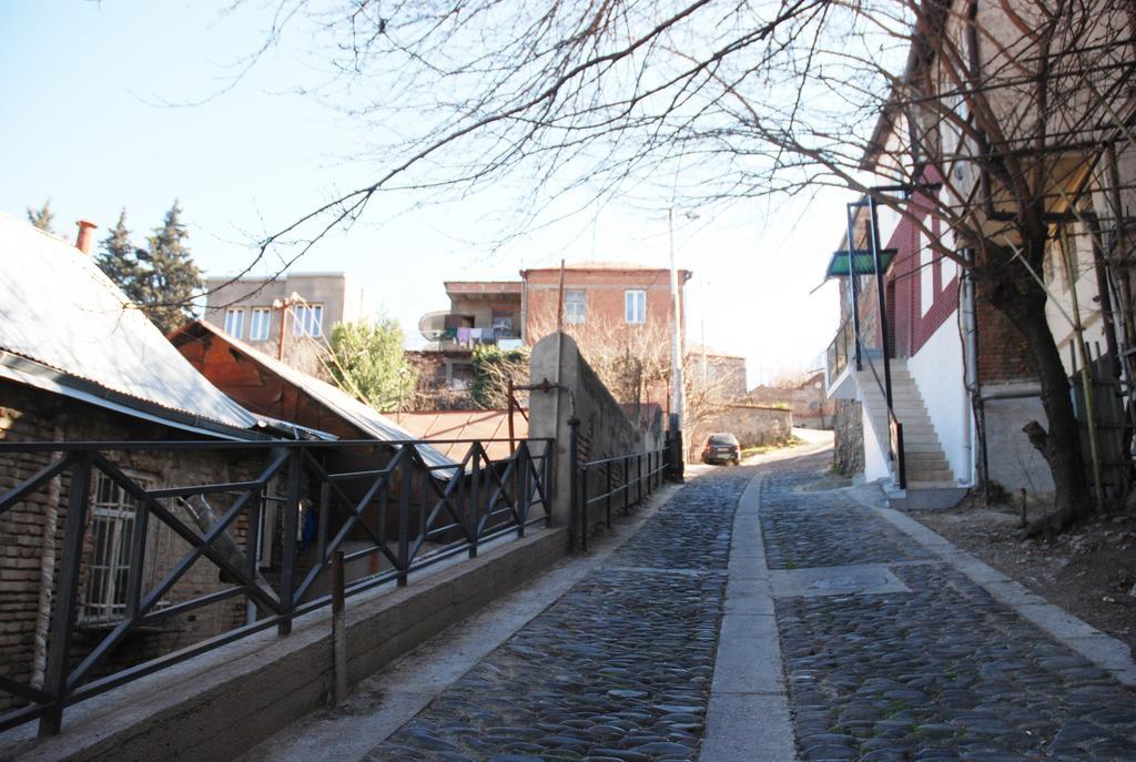 Guest House Zemeli Tbilisi Eksteriør bilde
