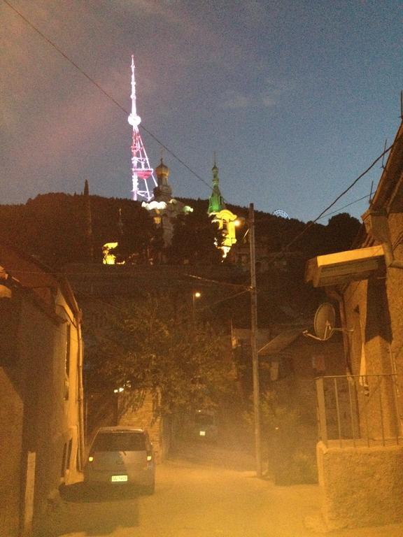 Guest House Zemeli Tbilisi Eksteriør bilde